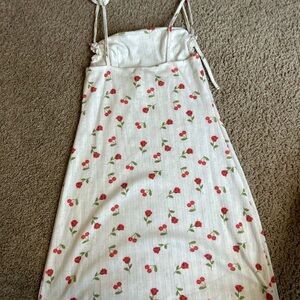 Cute red rose mini dress